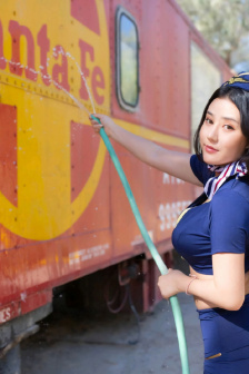 夫妻的世界完整版免费观看